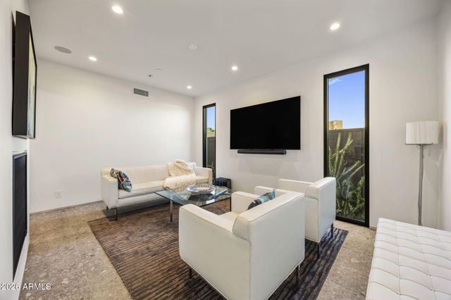 7020 E PASADENA Avenue, Paradise Valley, AZ 85253