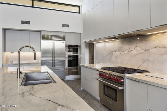 7020 E PASADENA Avenue, Paradise Valley, AZ 85253