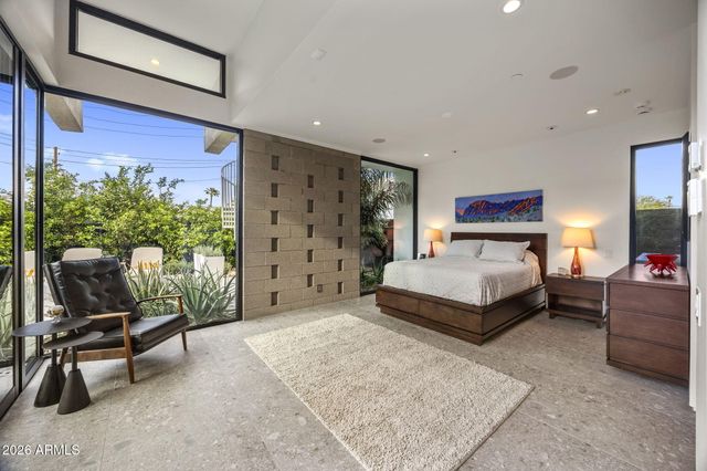 7020 E PASADENA Avenue, Paradise Valley, AZ 85253