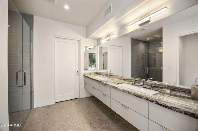 7020 E PASADENA Avenue, Paradise Valley, AZ 85253
