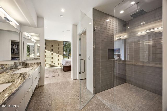 7020 E PASADENA Avenue, Paradise Valley, AZ 85253