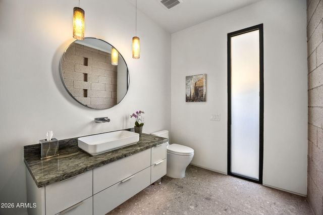 7020 E PASADENA Avenue, Paradise Valley, AZ 85253