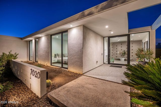7020 E PASADENA Avenue, Paradise Valley, AZ 85253