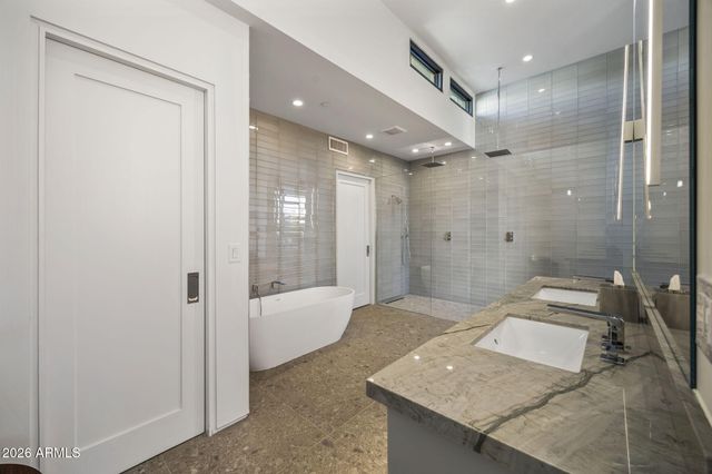 7020 E PASADENA Avenue, Paradise Valley, AZ 85253