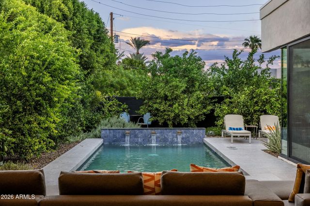 7020 E PASADENA Avenue, Paradise Valley, AZ 85253