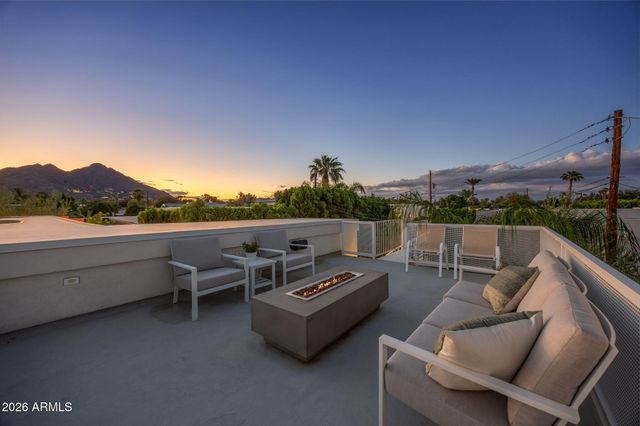 7020 E PASADENA Avenue, Paradise Valley, AZ 85253