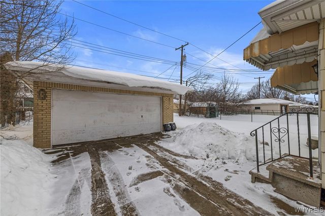 275 Nagel Drive, Cheektowaga, NY 14225