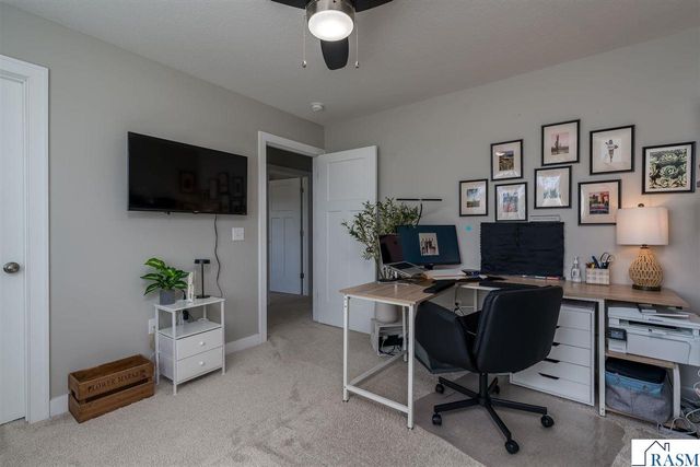 1966 Lexington Lane, North Mankato, MN 56003