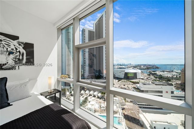 851 NE 1st Ave 2011, Miami, FL 33132