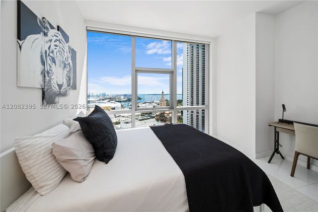851 NE 1st Ave 2011, Miami, FL 33132
