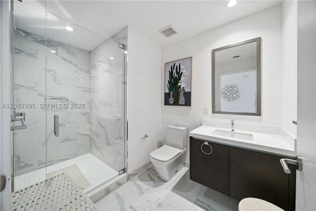 851 NE 1st Ave 2011, Miami, FL 33132