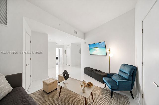 851 NE 1st Ave 2011, Miami, FL 33132
