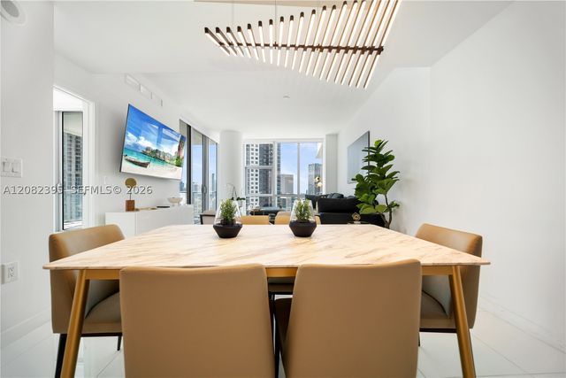 851 NE 1st Ave 2011, Miami, FL 33132