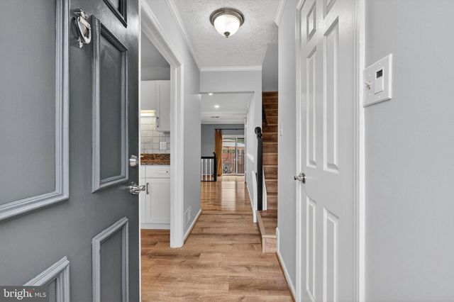 5650 RIDGE VIEW DR, Alexandria, VA 22310