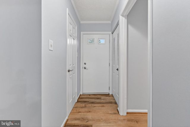 5650 RIDGE VIEW DR, Alexandria, VA 22310