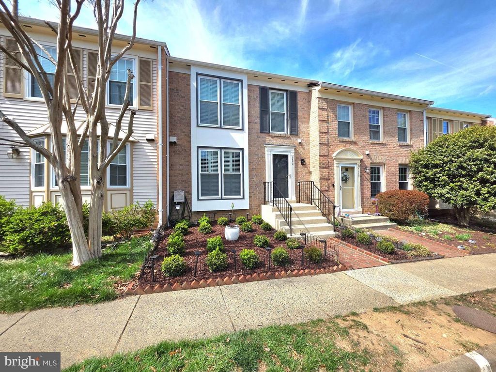 5650 RIDGE VIEW DR, Alexandria, VA 22310