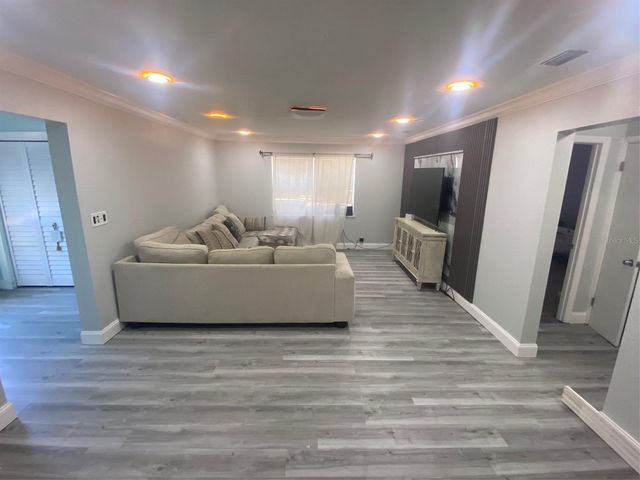 3303 19TH STREET COURT E, Bradenton, FL 34208