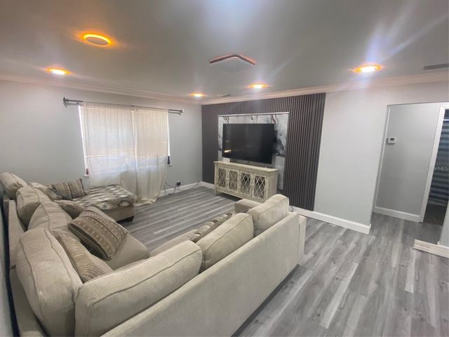 3303 19TH STREET COURT E, Bradenton, FL 34208