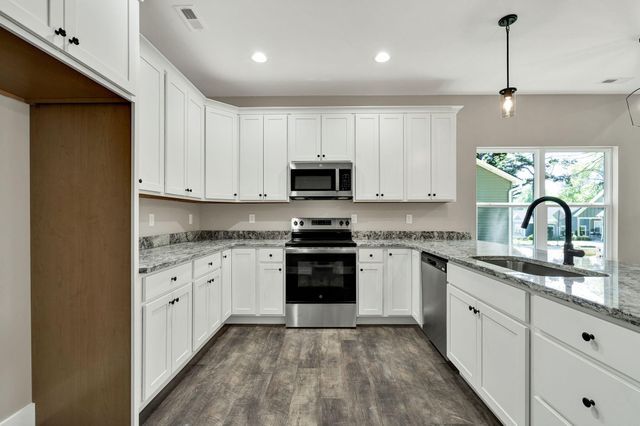 1130 18th Street NW, Cleveland, TN 37311