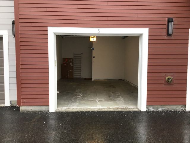 62 Mariners Way 301, Plymouth, MA 02360