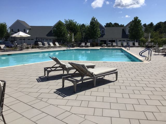 62 Mariners Way 301, Plymouth, MA 02360