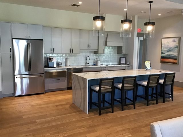 62 Mariners Way 301, Plymouth, MA 02360