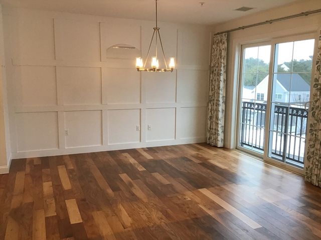 62 Mariners Way 301, Plymouth, MA 02360