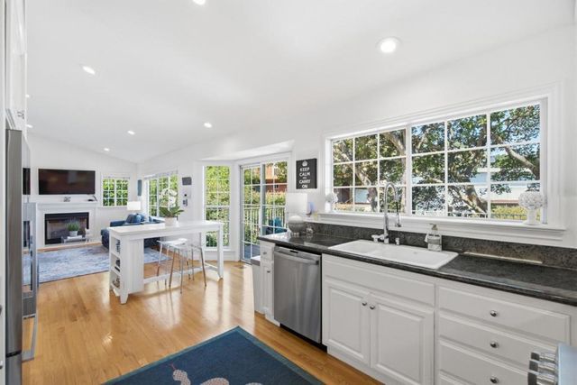 1580 Winding Way, Belmont, CA 94002