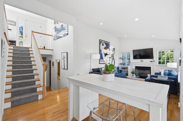 1580 Winding Way, Belmont, CA 94002