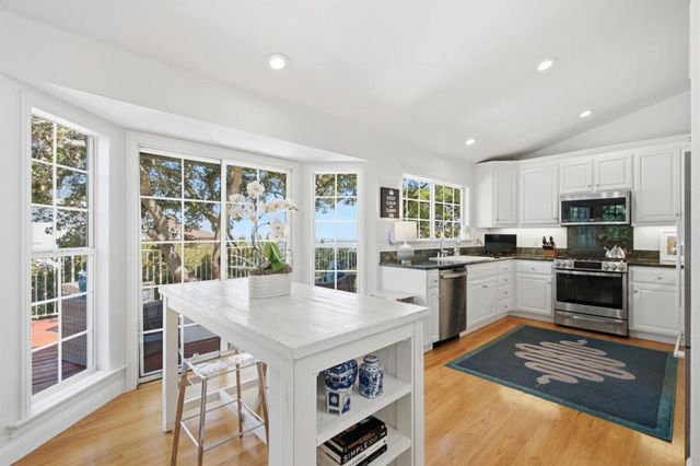 1580 Winding Way, Belmont, CA 94002