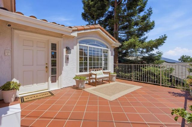 1580 Winding Way, Belmont, CA 94002