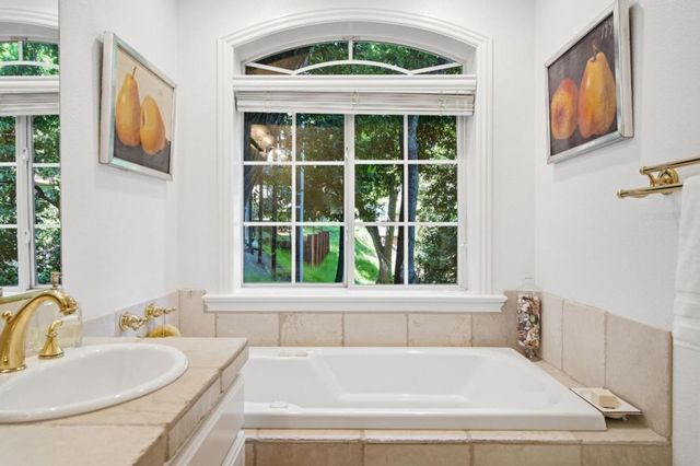 1580 Winding Way, Belmont, CA 94002