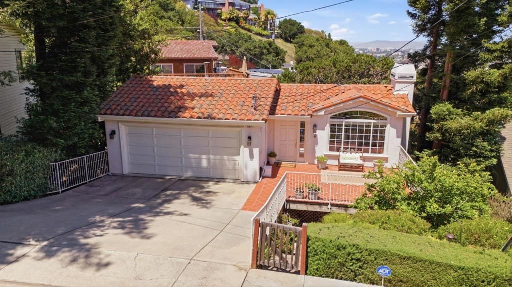 1580 Winding Way, Belmont, CA 94002