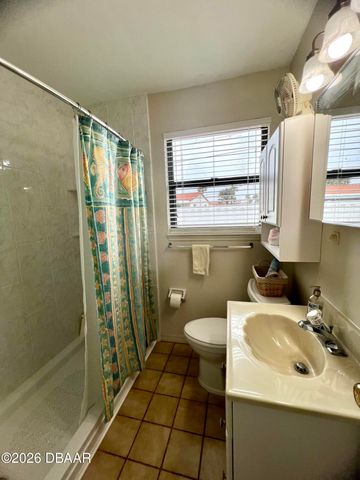 205 Cardinal Drive B, Ormond Beach, FL 32176