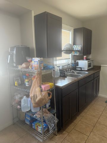 1828 Garfield Avenue, Lincoln Park, MI 48146