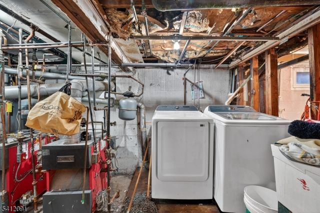 241 Halsted St, East Orange City, NJ 07018