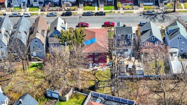 241 Halsted St, East Orange City, NJ 07018