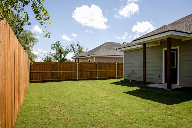 216 W 27th Street, San Angelo, TX 76903