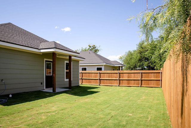 216 W 27th Street, San Angelo, TX 76903