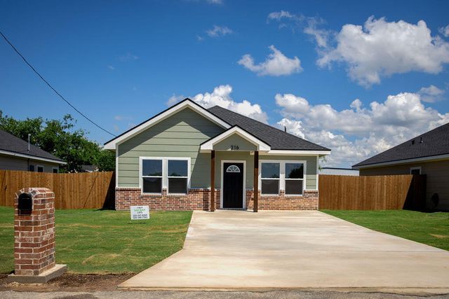 216 W 27th Street, San Angelo, TX 76903