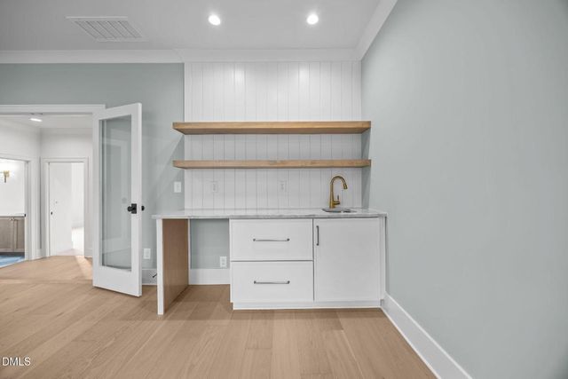 15 Chestnut Oak Drive, Youngsville, NC 27596