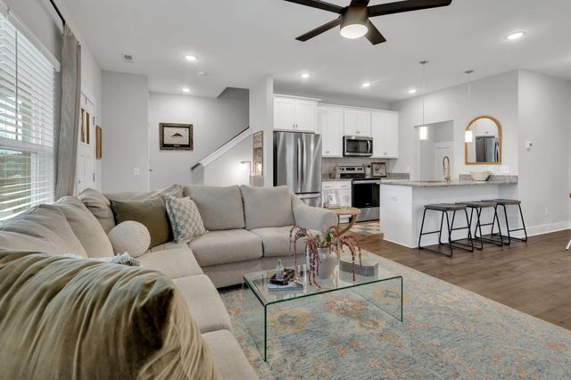 2160 Bayport Ave, Old Hickory, TN 37138