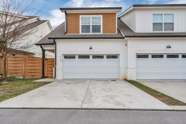 2160 Bayport Ave, Old Hickory, TN 37138