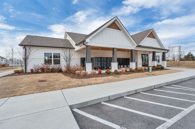 2160 Bayport Ave, Old Hickory, TN 37138