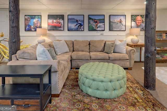422 Timpson Cove Road, Clayton, GA 30525