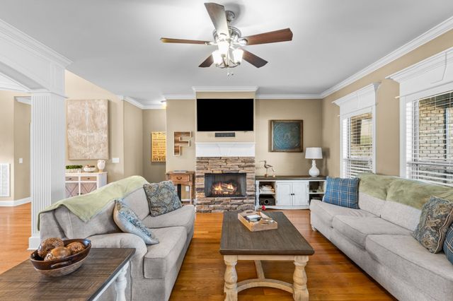 2707 Battleground Dr, Murfreesboro, TN 37129