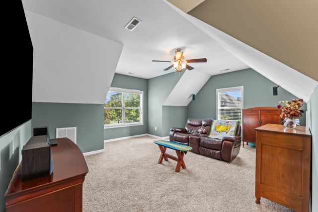 2707 Battleground Dr, Murfreesboro, TN 37129