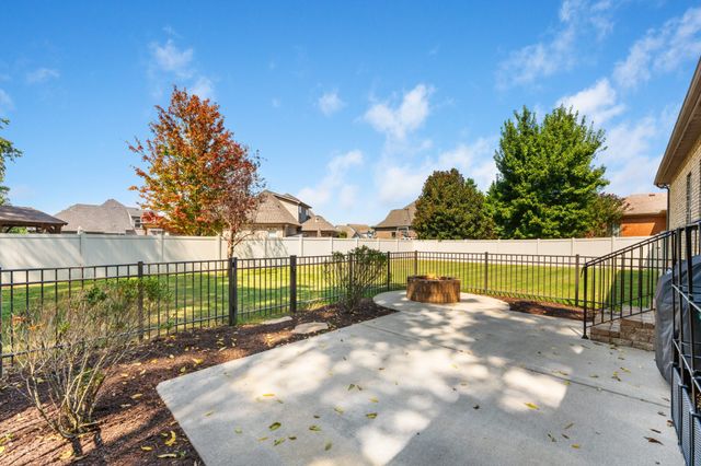 2707 Battleground Dr, Murfreesboro, TN 37129