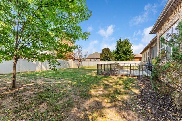 2707 Battleground Dr, Murfreesboro, TN 37129