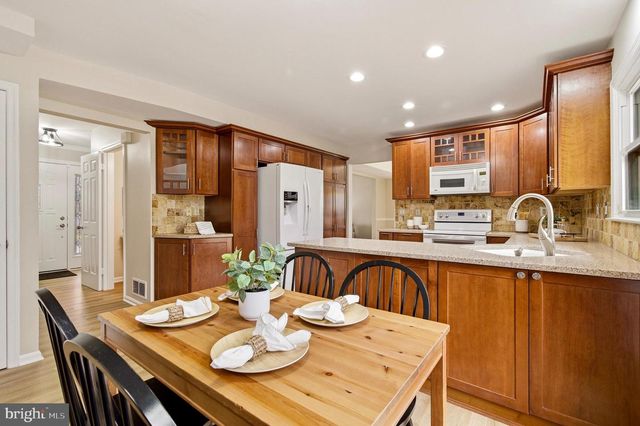 4911 HARROGATE RD SW, Ellicott City, MD 21043